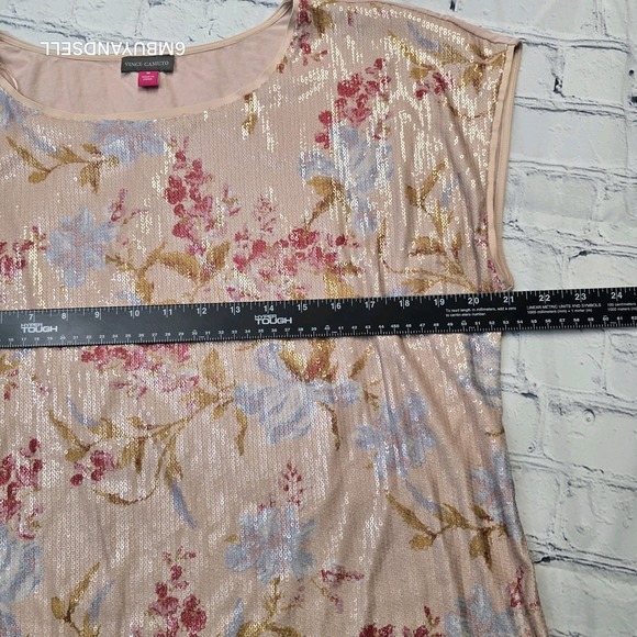 Vince Camuto Womens Sequin Floral Print Top Pink Short Sleeve Blouse Medium - Picture 5 of 16
